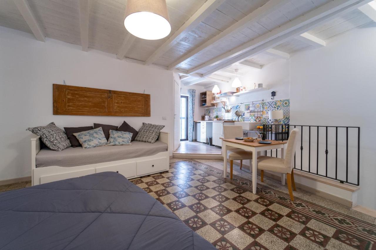 Casa Talete Cozy Apartment In Ortigia - First Floor Syrakus Exterior foto